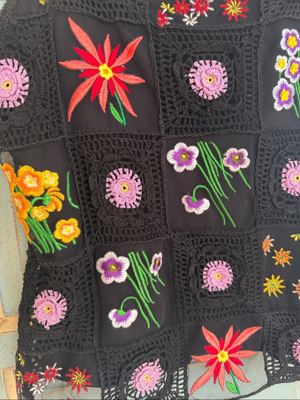 Boho Floral Granny Square Crochet Tank Top Black Embroidered Mesh M - Picture 2 of 12
